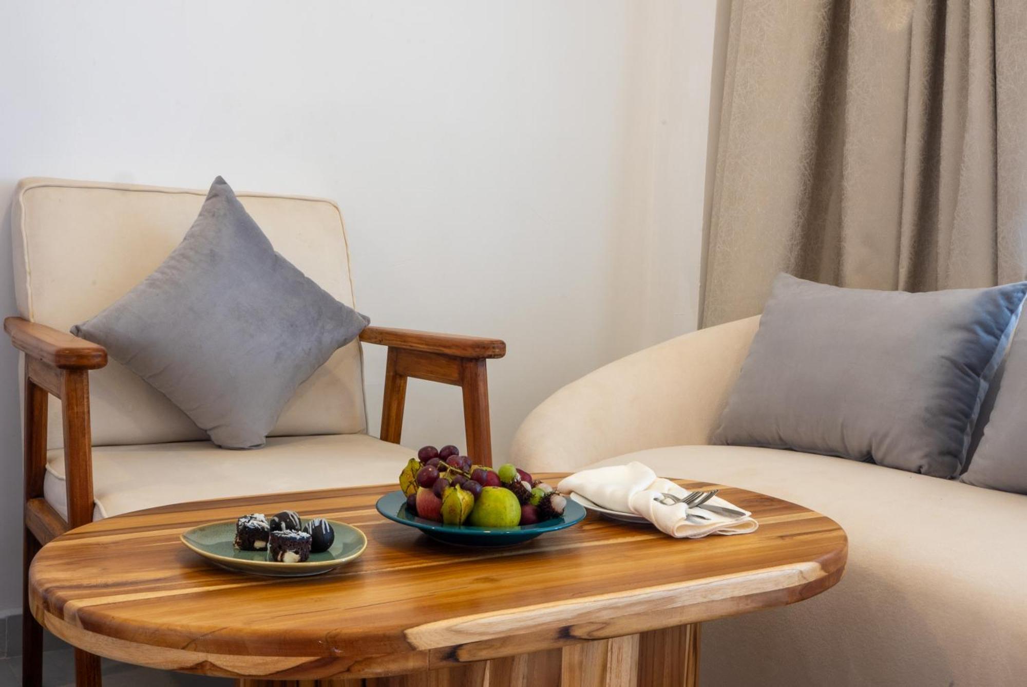 פוואני מצ'אנגני Royal Mandarin Hotel & Resort מראה חיצוני תמונה