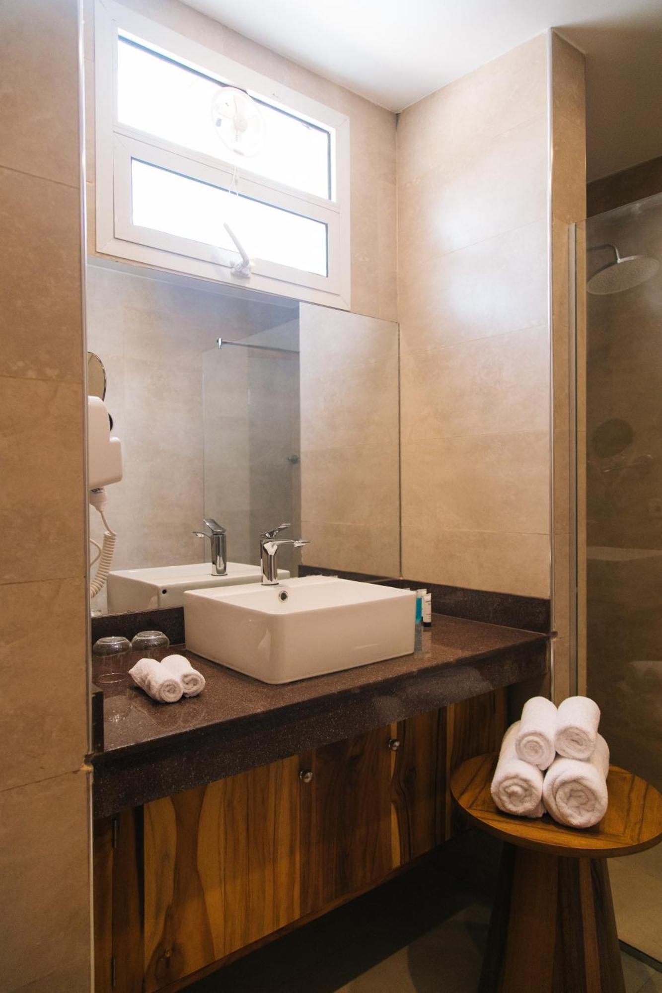 פוואני מצ'אנגני Royal Mandarin Hotel & Resort מראה חיצוני תמונה
